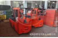 山西客戶定制的2.5噸蓄電池湘潭電機車發(fā)貨